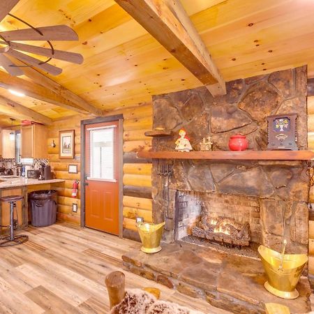 Pet-Friendly Chattanooga Cabin With Hot Tub And Kayaks Екстер'єр фото