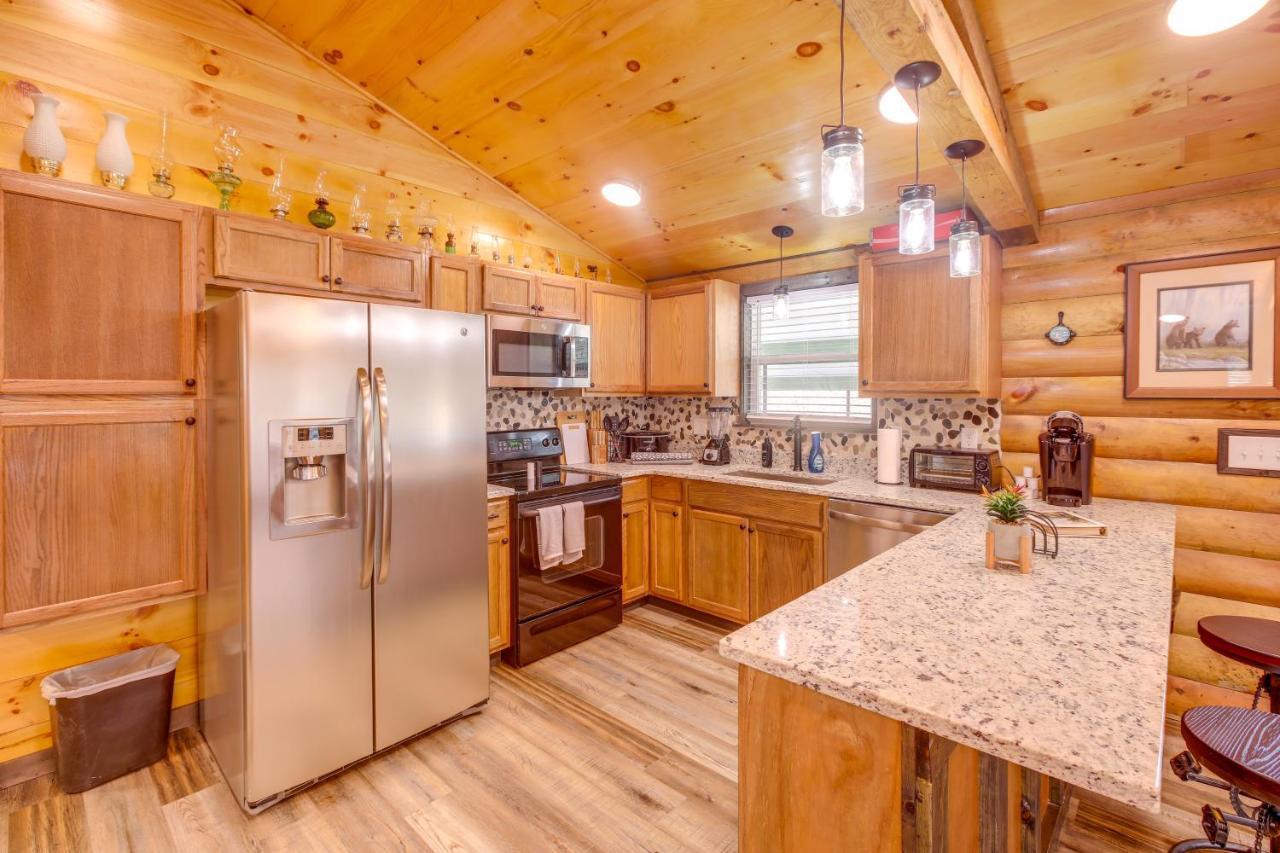 Pet-Friendly Chattanooga Cabin With Hot Tub And Kayaks Екстер'єр фото