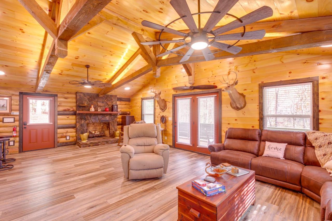 Pet-Friendly Chattanooga Cabin With Hot Tub And Kayaks Екстер'єр фото